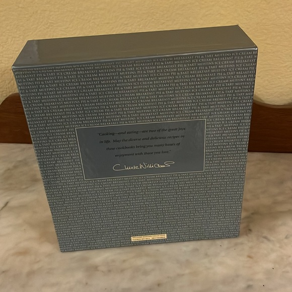 Vintage-The William Sonoma Collection Cookbooks-Set Of Four - Picture 3 of 13